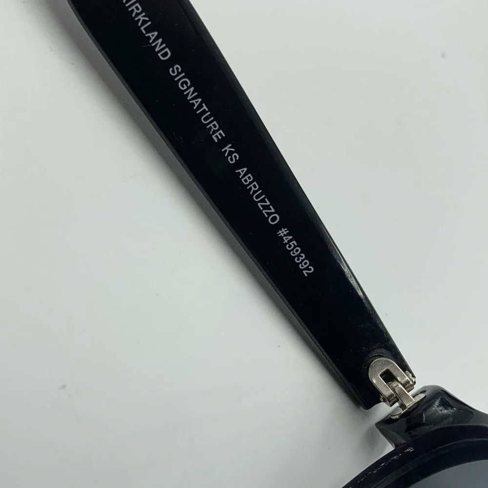 Kirkland Signature Abruzzo Black Oval Sunglasses